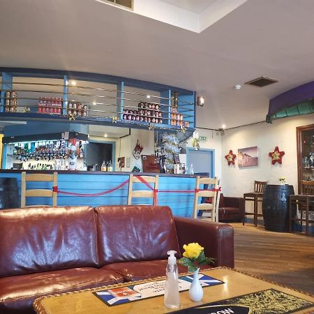 Marine Hotel Buckie Bagian luar foto